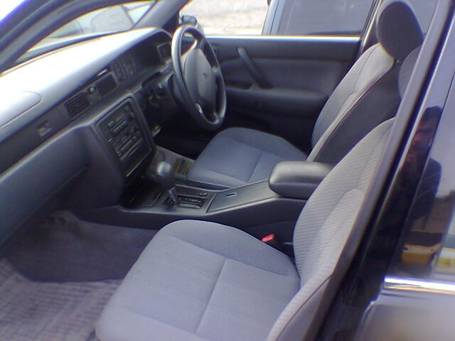 2001 Toyota Crown