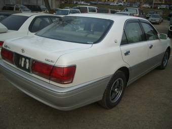 2001 Crown