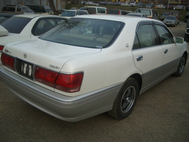 2001 Toyota Crown