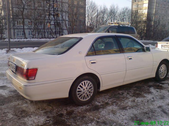 2001 Toyota Crown