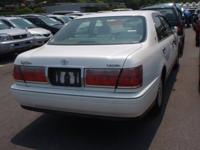 2001 Toyota Crown