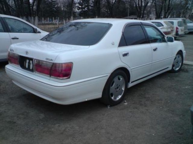 2001 Toyota Crown