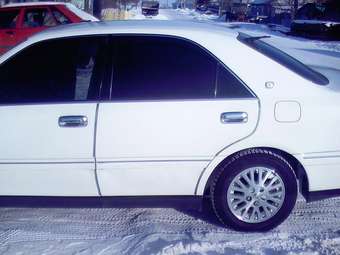 2001 Toyota Crown