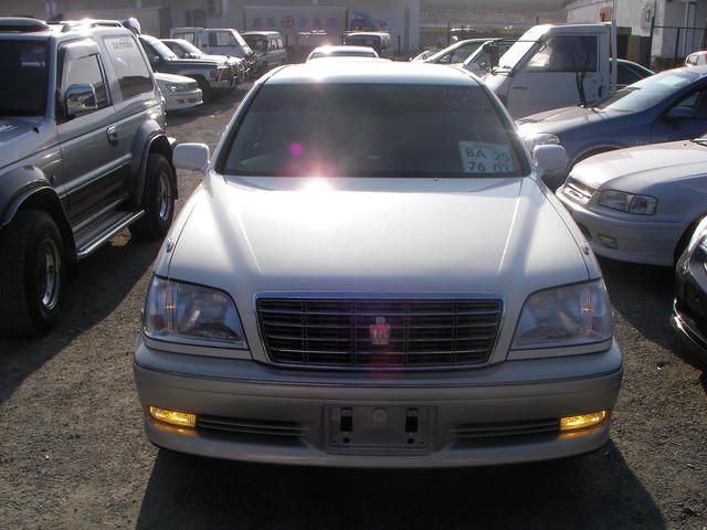 2001 Toyota Crown