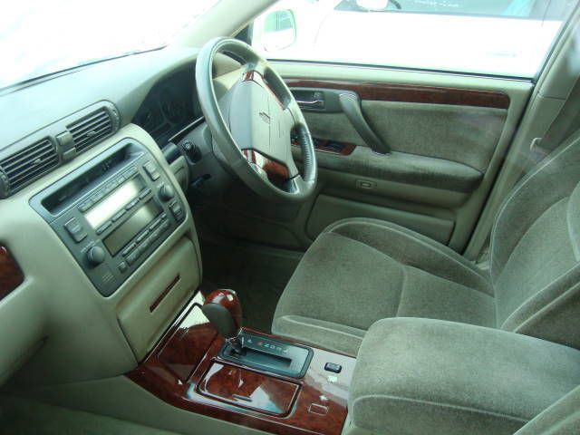 2001 Toyota Crown