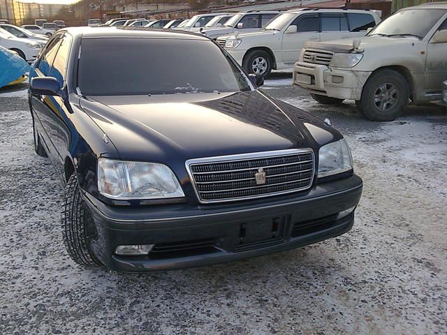 2001 Toyota Crown