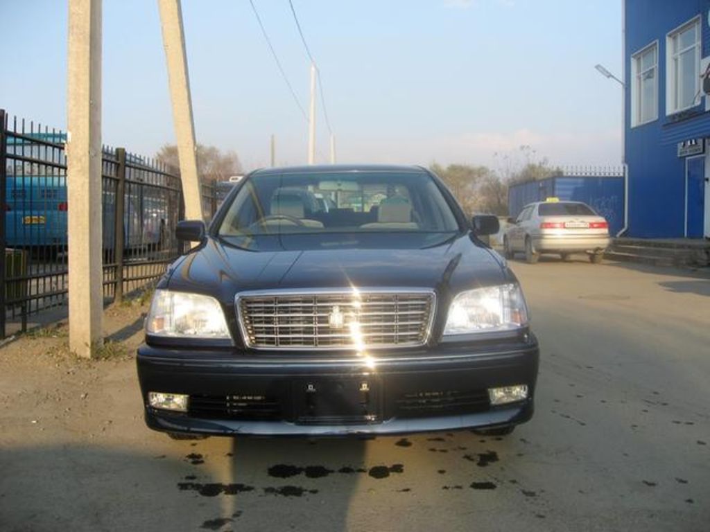 2001 Toyota Crown