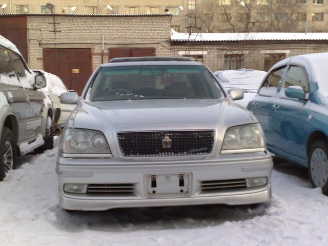 2001 Toyota Crown