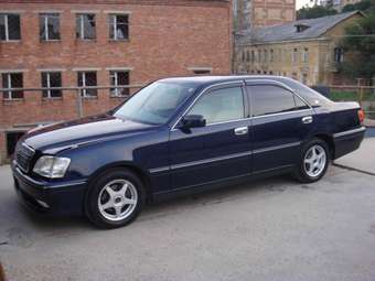 2001 Toyota Crown