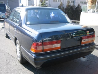 2001 Toyota Crown