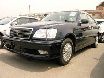 2001 Toyota Crown Pictures