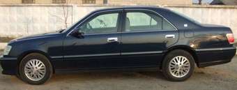 2001 Toyota Crown Pictures