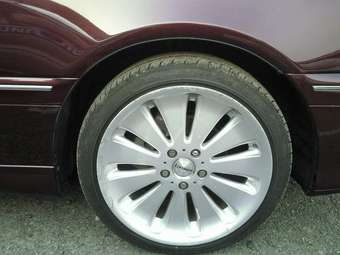 2001 Toyota Crown Photos