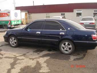 2001 Toyota Crown For Sale