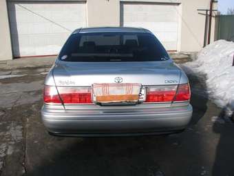 2001 Toyota Crown For Sale