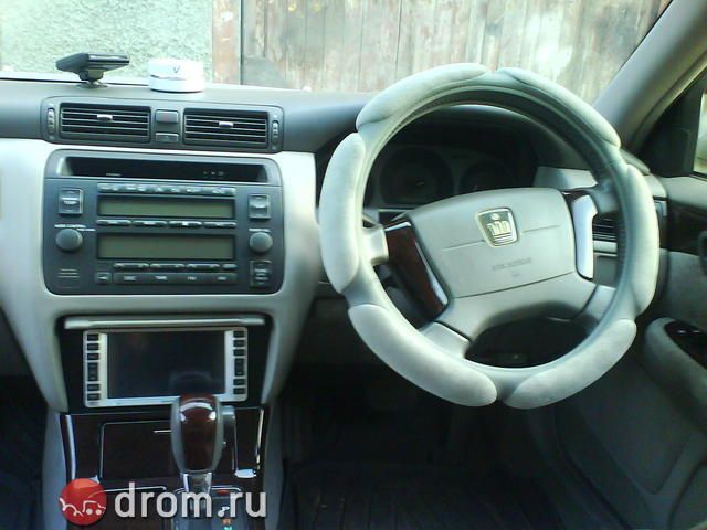 2002 Toyota Crown