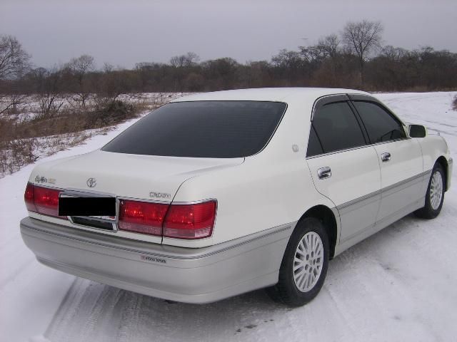 2002 Toyota Crown