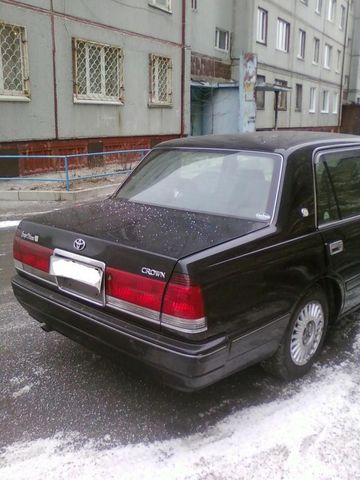 2002 Toyota Crown