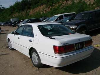 2002 Toyota Crown