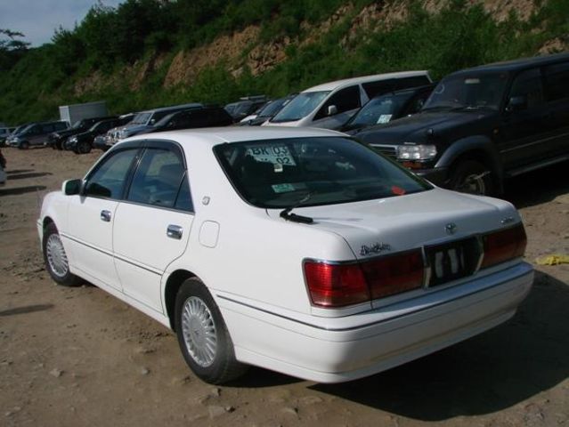 2002 Toyota Crown