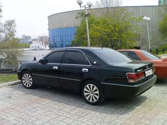 2002 Toyota Crown