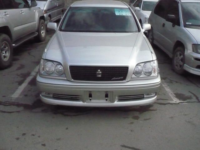 2002 Toyota Crown