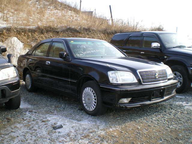 2002 Toyota Crown