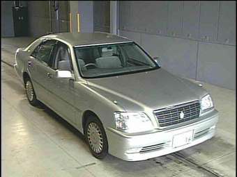 2002 Toyota Crown