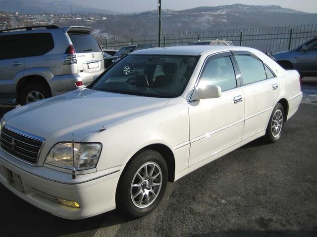 2002 Toyota Crown