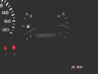 2002 Toyota Crown Pictures