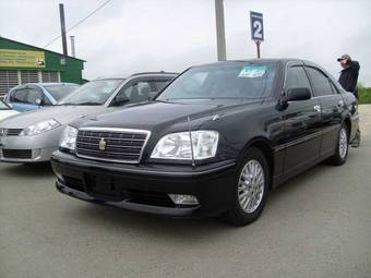 2002 Toyota Crown Images