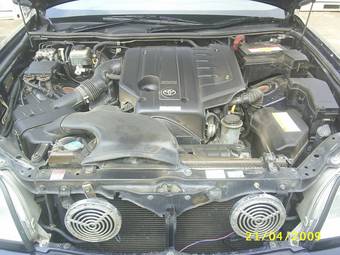 2002 Toyota Crown Pictures