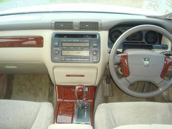 2002 Toyota Crown For Sale