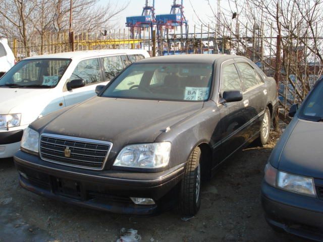 2003 Toyota Crown