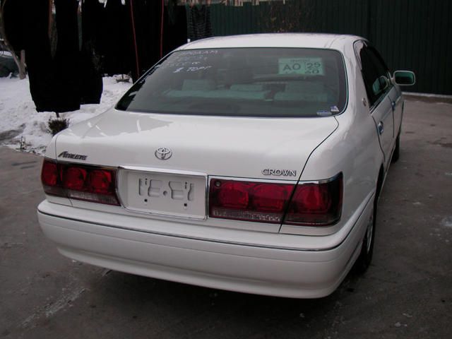 2003 Toyota Crown