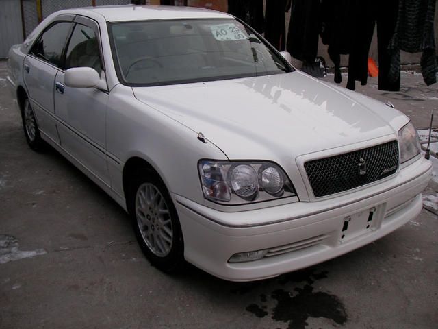 2003 Toyota Crown