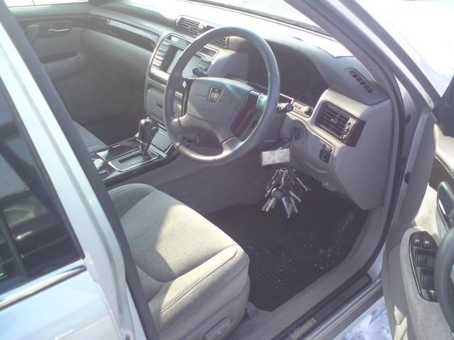 2003 Toyota Crown