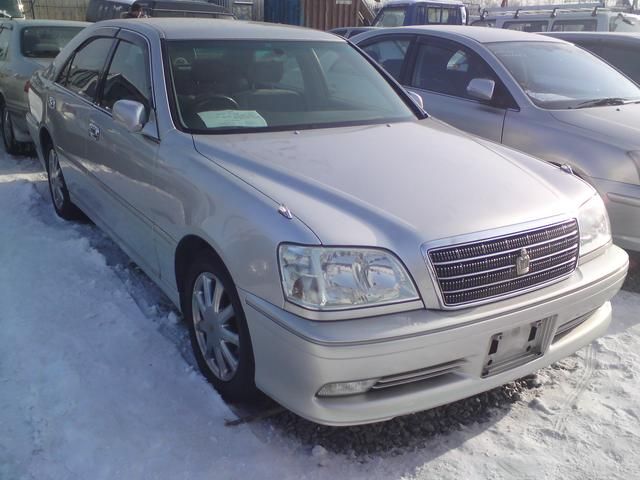 2003 Toyota Crown