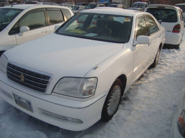 2003 Toyota Crown