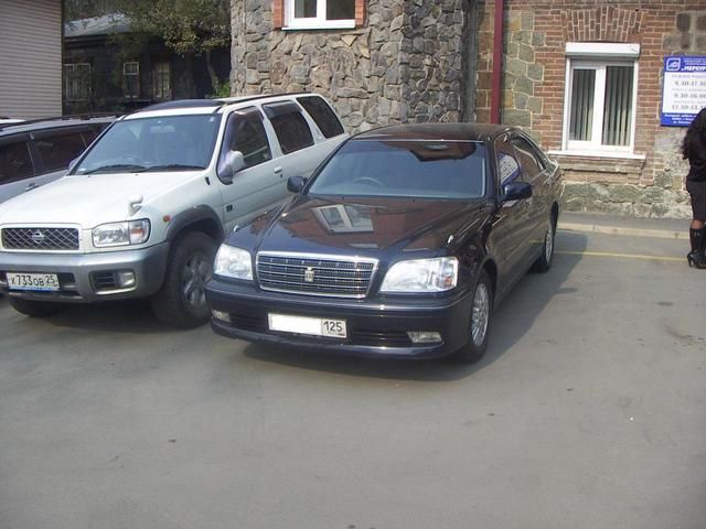 2003 Toyota Crown