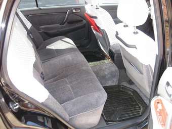 2003 Toyota Crown For Sale