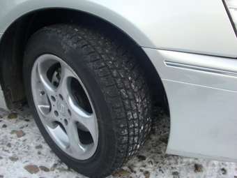 2003 Toyota Crown Pictures
