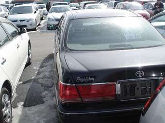 2003 Toyota Crown Images