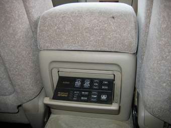 2003 Toyota Crown Pictures
