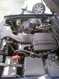 2003 Toyota Crown Photos