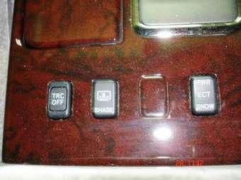 2003 Toyota Crown Photos