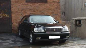 2003 Toyota Crown Pics