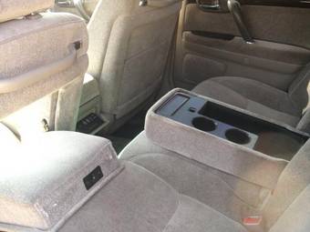 2003 Toyota Crown Pictures