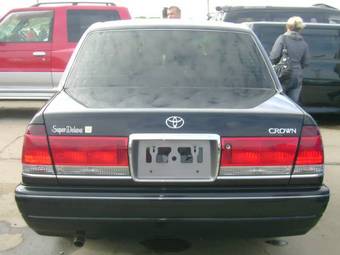 2003 Toyota Crown Wallpapers