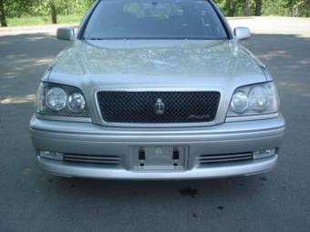 2003 Toyota Crown Pictures